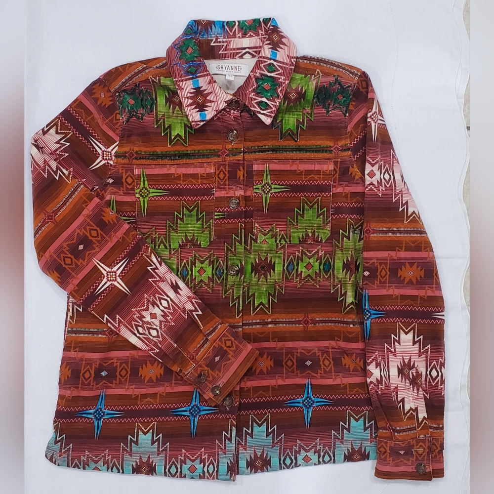 Shyanne Vibrant Western Tribal Print Button Down